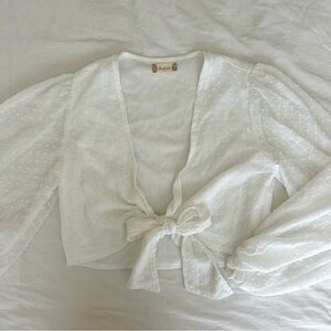 Altar’d State White Tie Front Cropped Blouse Size Small